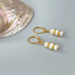 Dainty Pearl drop earrings, 14k Gold, Boho freshwater pearl lightweight earrings